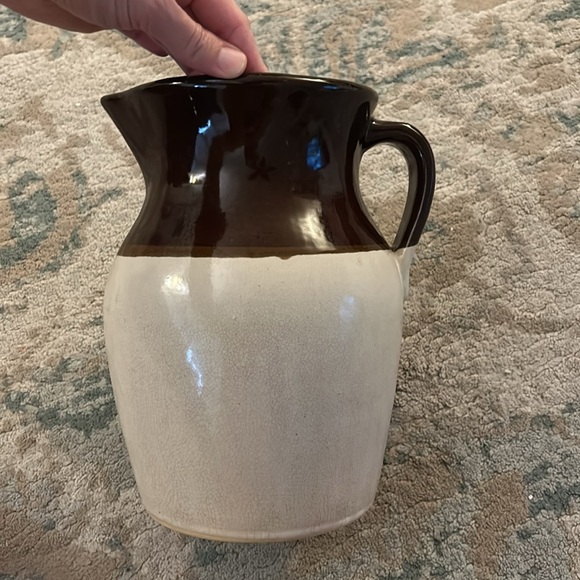 Vintage Stoneware Pitcher large size 10 in tall - Picture 2 of 9